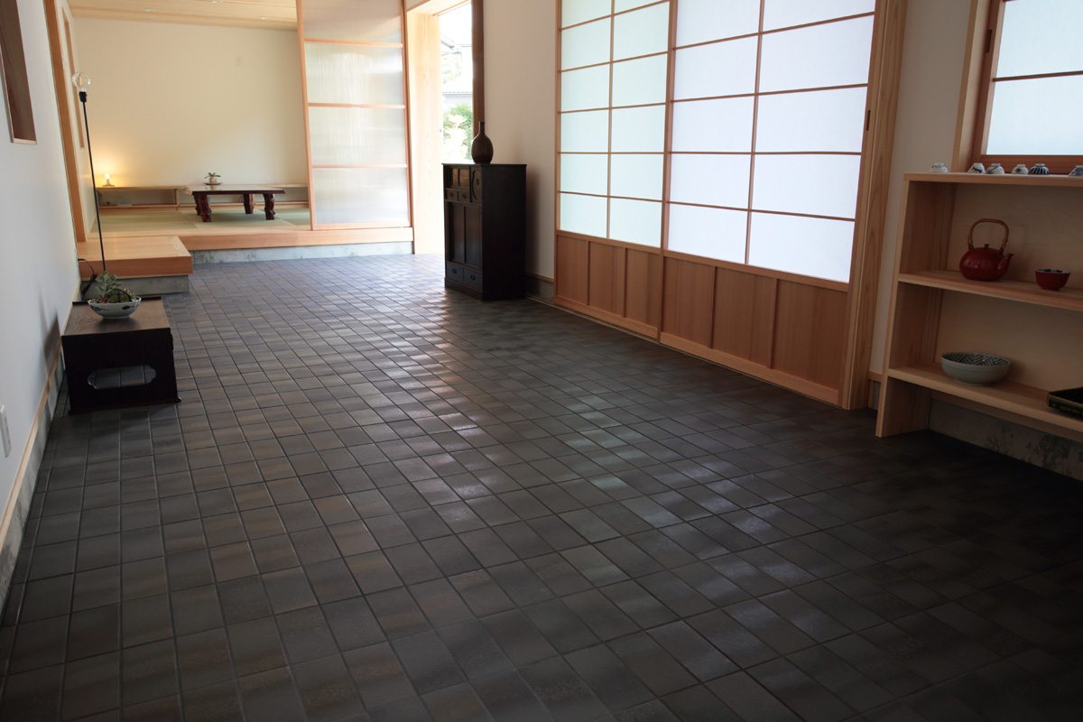 土間のタイル